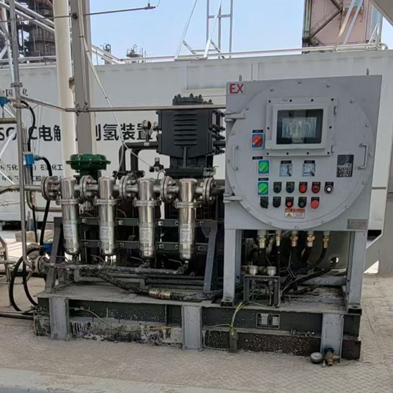 氢气压缩机使用现场