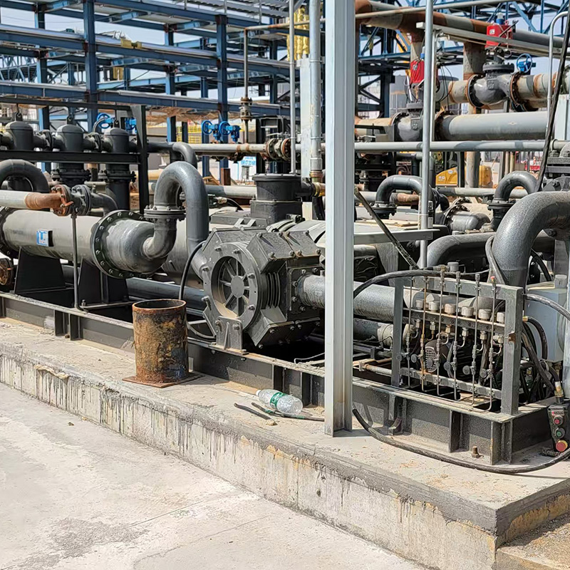 氢气压缩机使用现场
